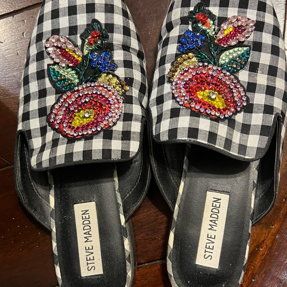 Steve Madden Black and White Embellished Women's Shoes